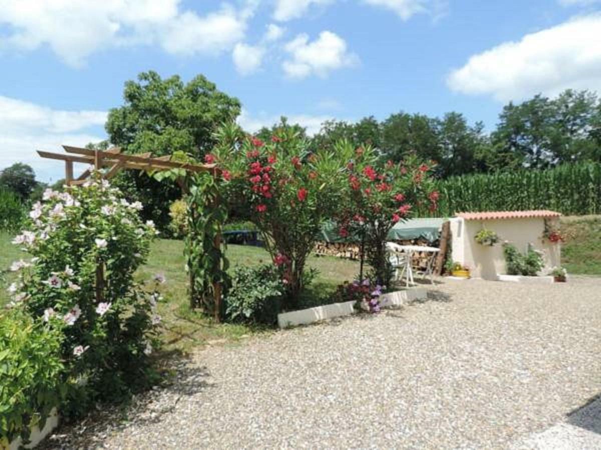 Bed and Breakfast La Gamardaise - M.Millot Gamarde-les-Bains Exterior foto